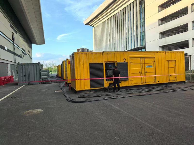 临翔柴油发电机冬季保养注意事项?